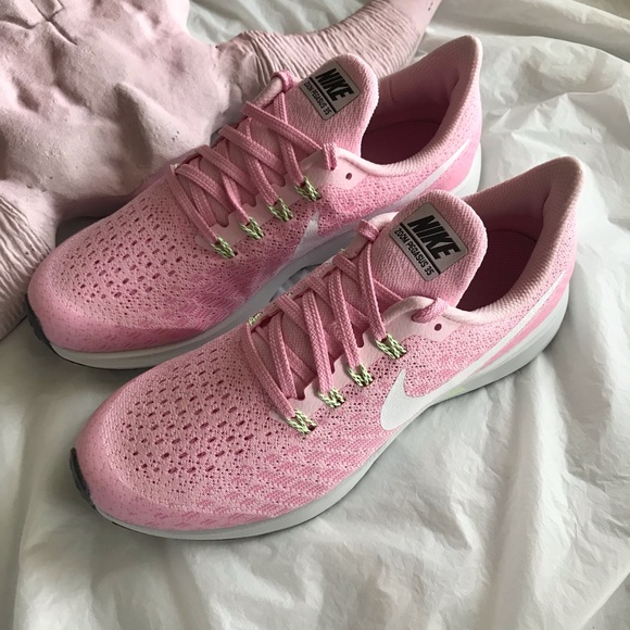 NWT Nike Air Zoom Pegasus 35 - Picture 3 of 8